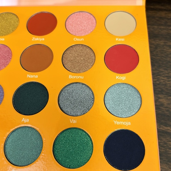 Juvia's Place Vibrant Blue and Orange Eyeshadow Palette - Picture 6 of 6